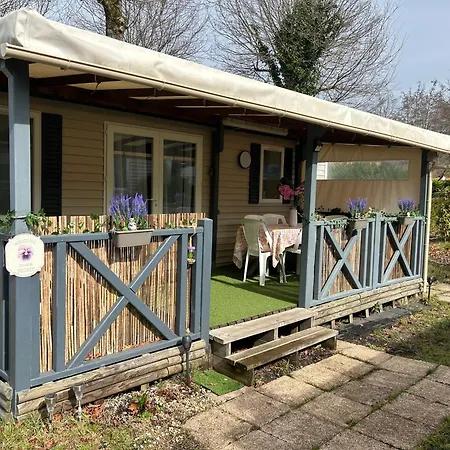 Mobil Familial Landes Campsite *